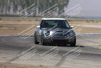 media/Sep-20-2025-Extreme Speed (Sat) [[1fcc23683c]]/Orange (Mid Intermediate)/Session 2 (Sunrise)/